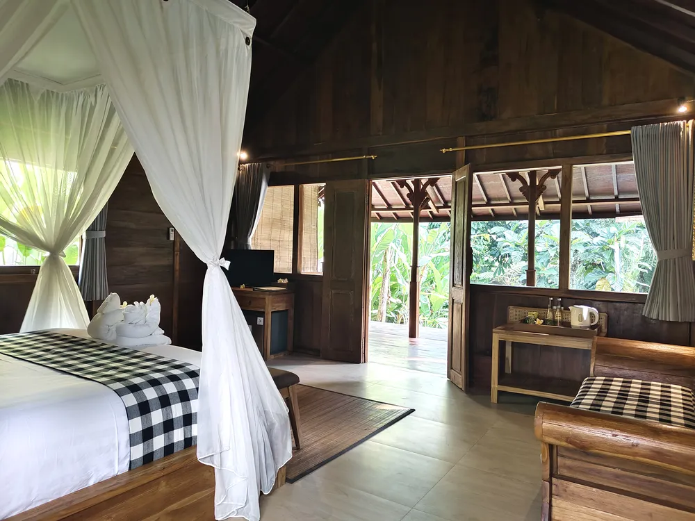 deluxe-suite-1